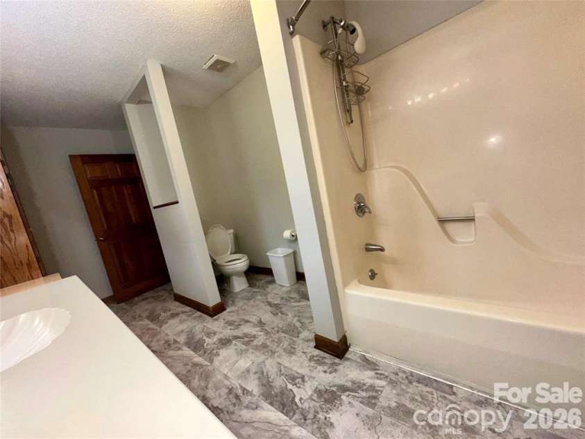 10100 Sam Furr Road, Huntersville, NC 28078.  MLS# CAR4357869, YatesRealty ID 7290. 