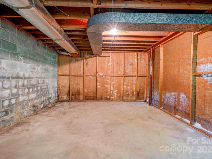 1330 College Avenue, Shelby, NC 28152.  MLS# CAR4227092, YatesRealty ID 7291. Basement