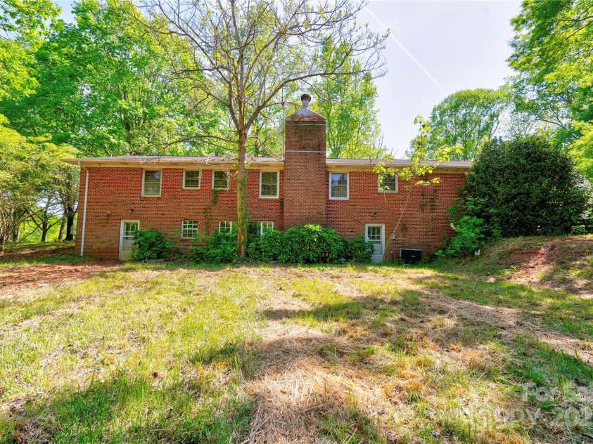 1330 College Avenue, Shelby, NC 28152.  MLS# CAR4227092, YatesRealty ID 7291. Rear
