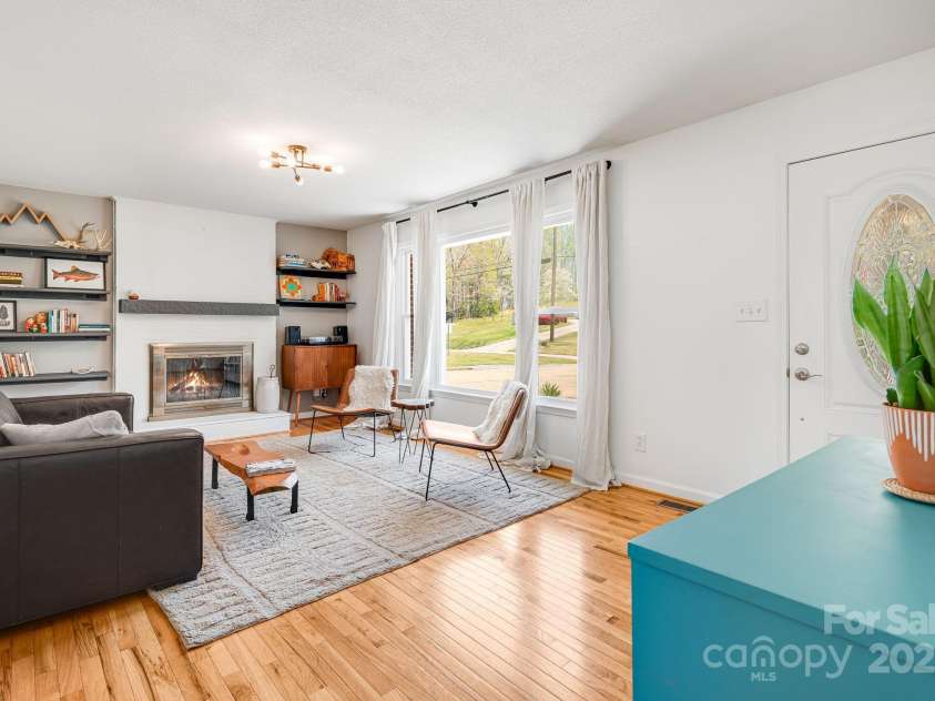 344 Shady Lane, Marion, NC 28752.  MLS# CAR4244222, YatesRealty ID 7292. 