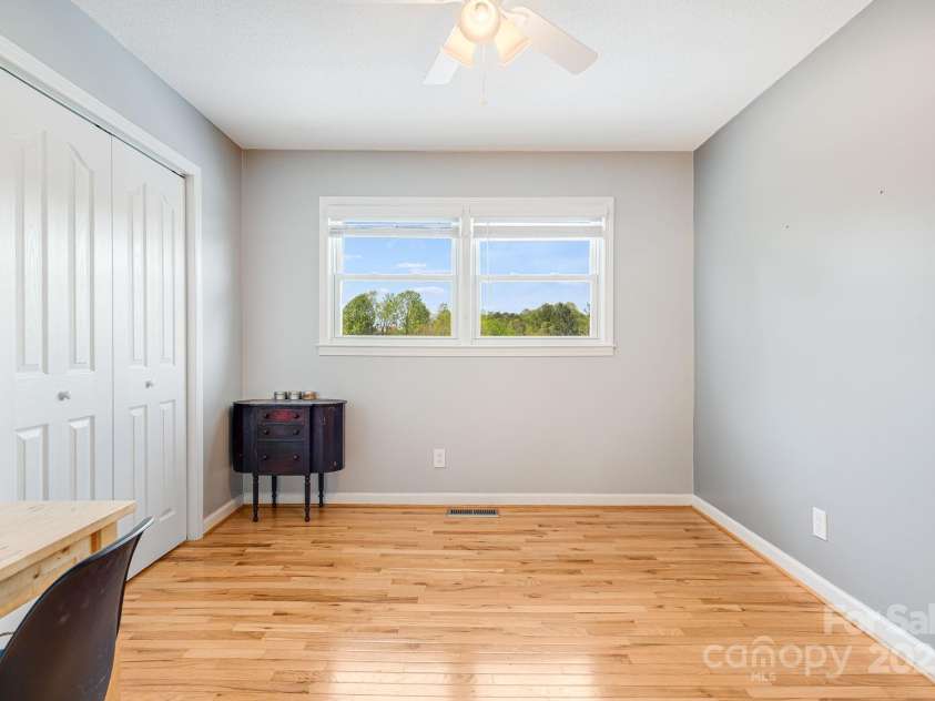 344 Shady Lane, Marion, NC 28752.  MLS# CAR4244222, YatesRealty ID 7292. 