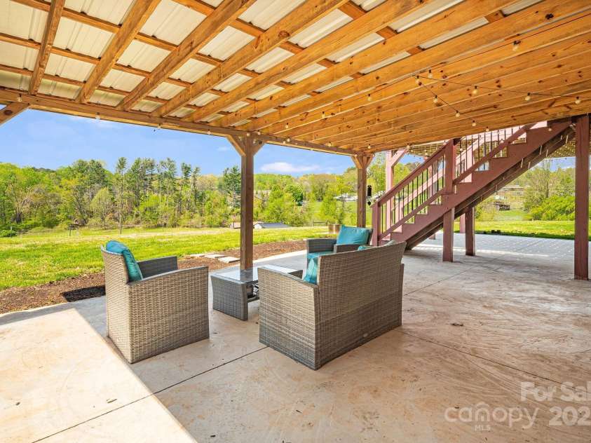 344 Shady Lane, Marion, NC 28752.  MLS# CAR4244222, YatesRealty ID 7292. 