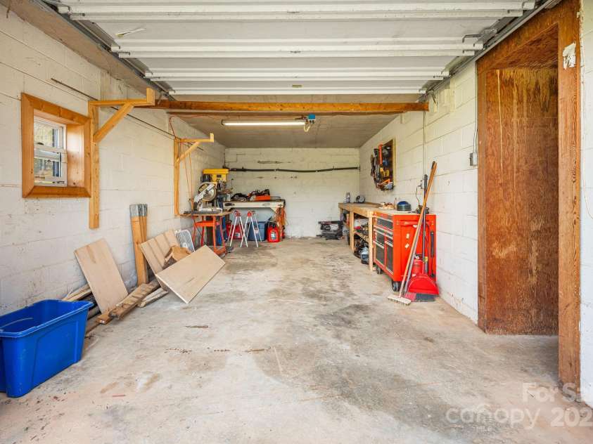 344 Shady Lane, Marion, NC 28752.  MLS# CAR4244222, YatesRealty ID 7292. 