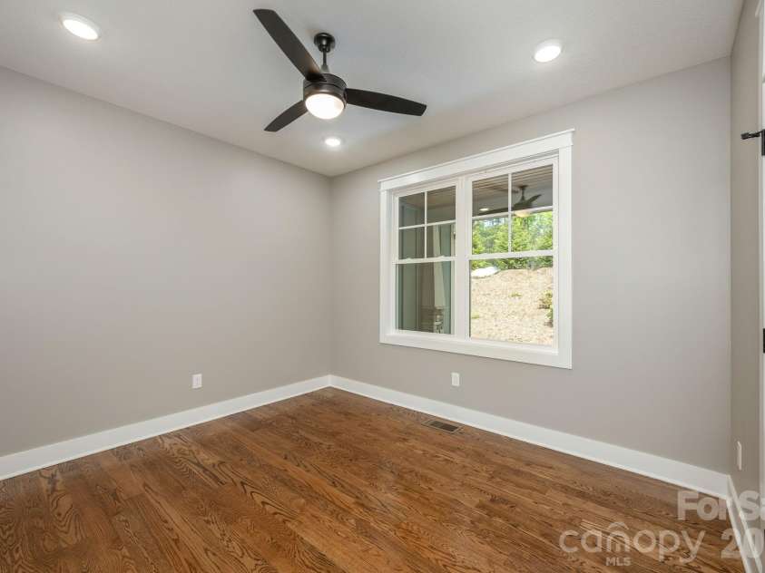 634 Hollybrook Drive, Flat Rock, NC 28731.  MLS# CAR4284666, YatesRealty ID 7294. 