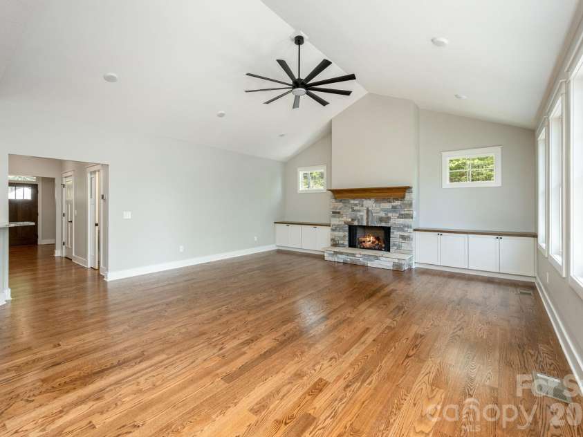 634 Hollybrook Drive, Flat Rock, NC 28731.  MLS# CAR4284666, YatesRealty ID 7294. 