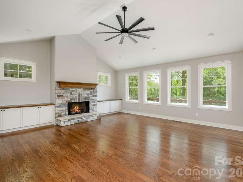 634 Hollybrook Drive, Flat Rock, NC 28731.  MLS# CAR4284666, YatesRealty ID 7294. 