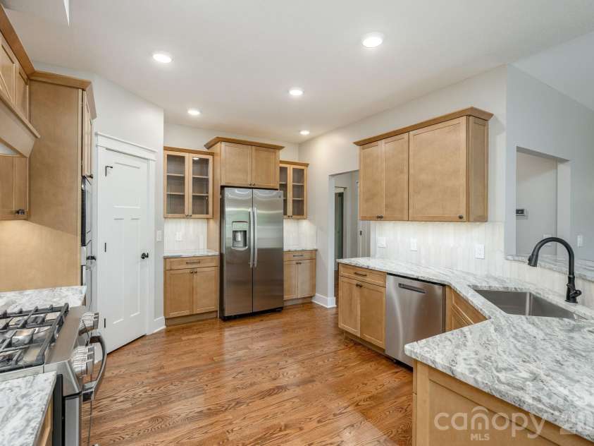 634 Hollybrook Drive, Flat Rock, NC 28731.  MLS# CAR4284666, YatesRealty ID 7294. 
