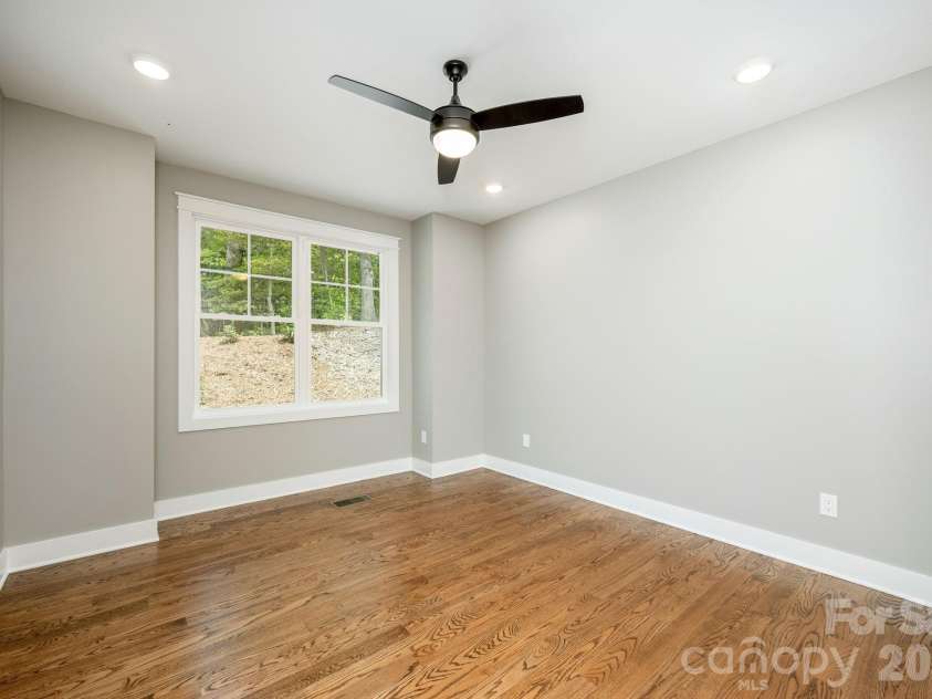 634 Hollybrook Drive, Flat Rock, NC 28731.  MLS# CAR4284666, YatesRealty ID 7294. 