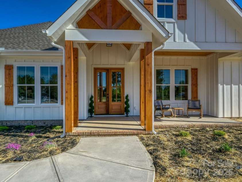 1160 Springlake Road, York, SC 29745.  MLS# CAR4244439, YatesRealty ID 7295. 