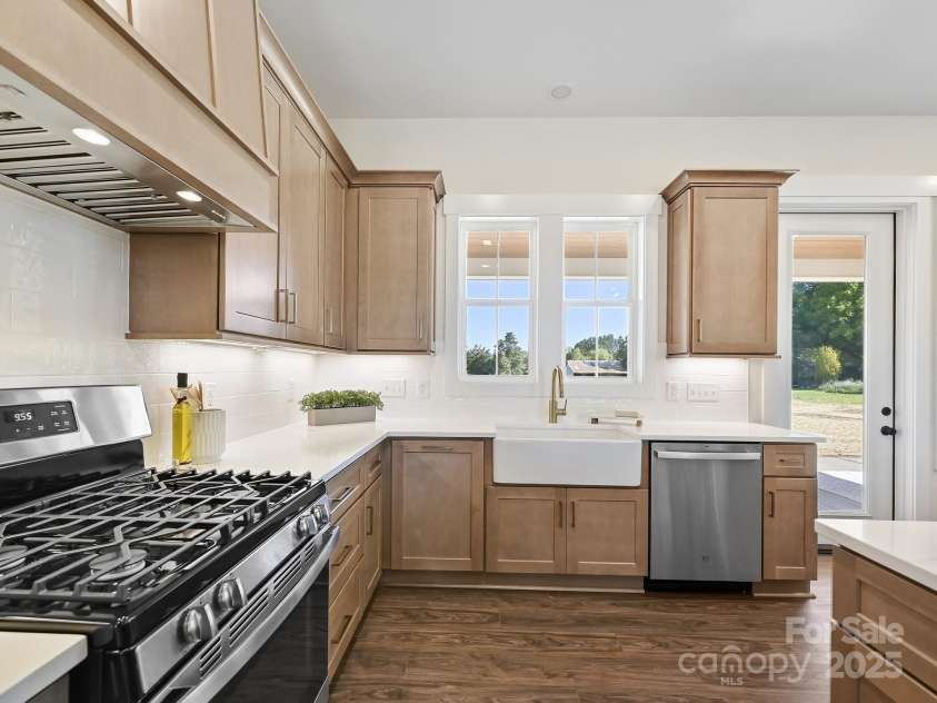 1160 Springlake Road, York, SC 29745.  MLS# CAR4244439, YatesRealty ID 7295. 