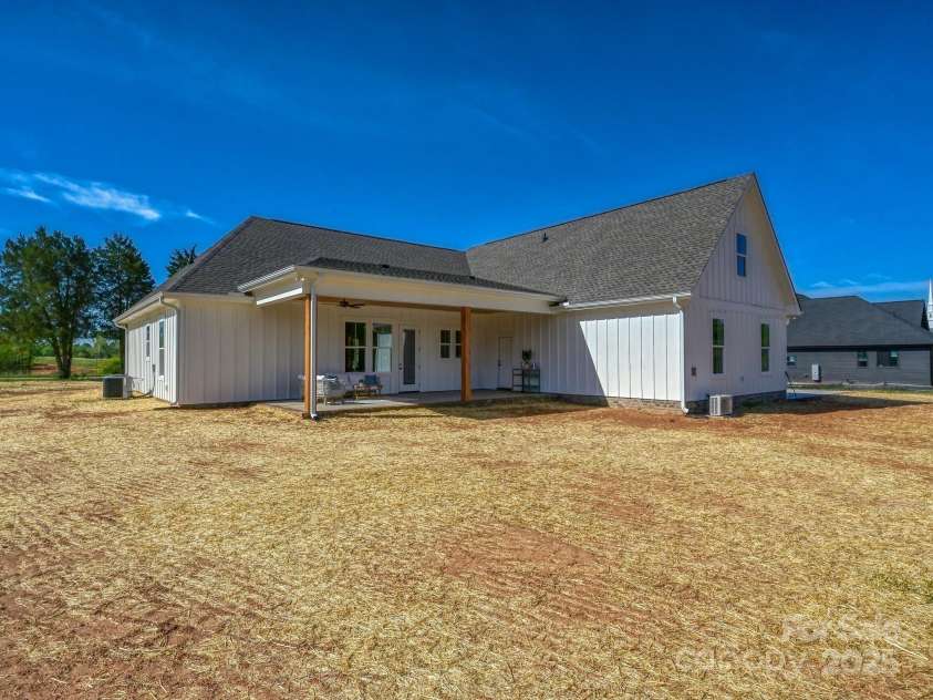 1160 Springlake Road, York, SC 29745.  MLS# CAR4244439, YatesRealty ID 7295. 