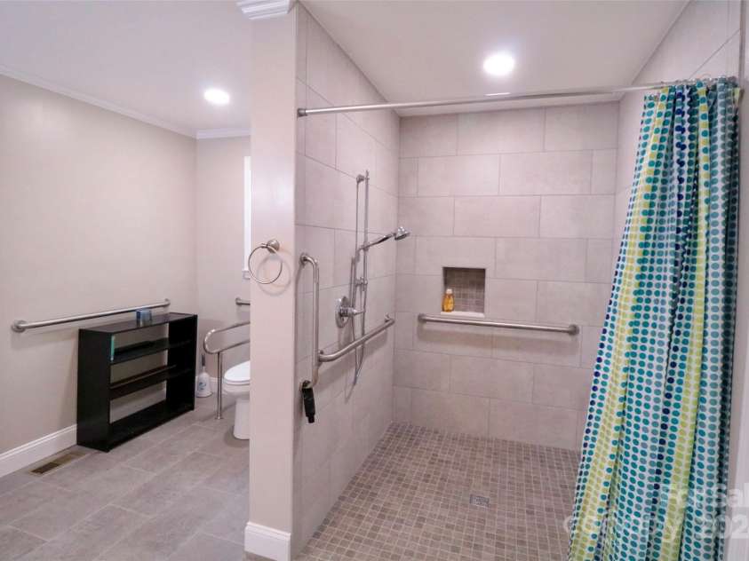 416 Witten Lane, Gastonia, NC 28052.  MLS# CAR4164793, YatesRealty ID 7296. 