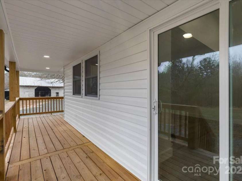1941 Nc Highway 150 Highway, Lexington, NC 27295.  MLS# CAR4234619, YatesRealty ID 7298. 