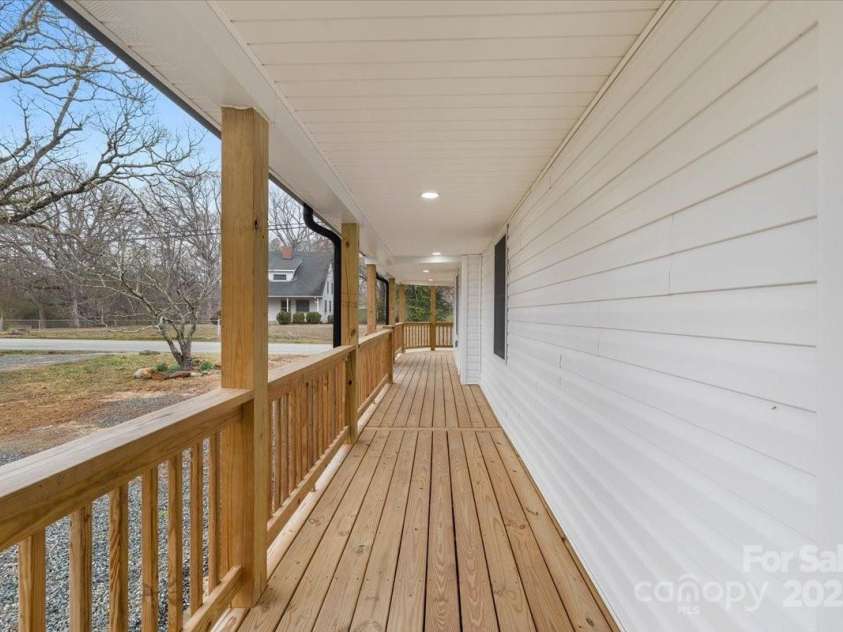 1941 Nc Highway 150 Highway, Lexington, NC 27295.  MLS# CAR4234619, YatesRealty ID 7298. 