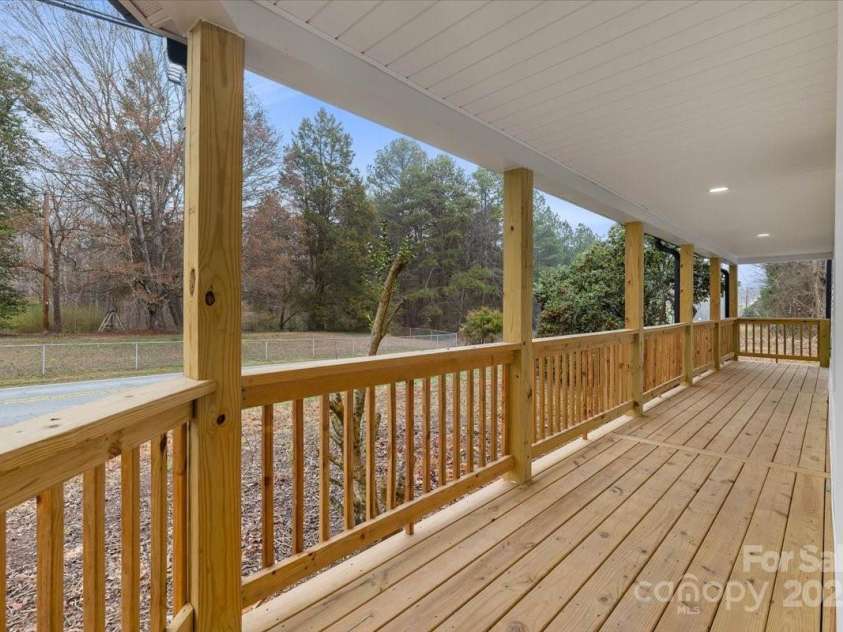 1941 Nc Highway 150 Highway, Lexington, NC 27295.  MLS# CAR4234619, YatesRealty ID 7298. 