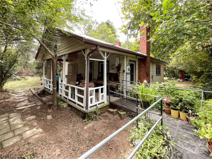 17837 Porter Hill Road, Norwood, NC 28128.  MLS# CAR4294691, YatesRealty ID 73. 