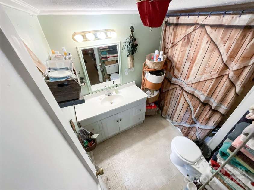 17837 Porter Hill Road, Norwood, NC 28128.  MLS# CAR4294691, YatesRealty ID 73. 