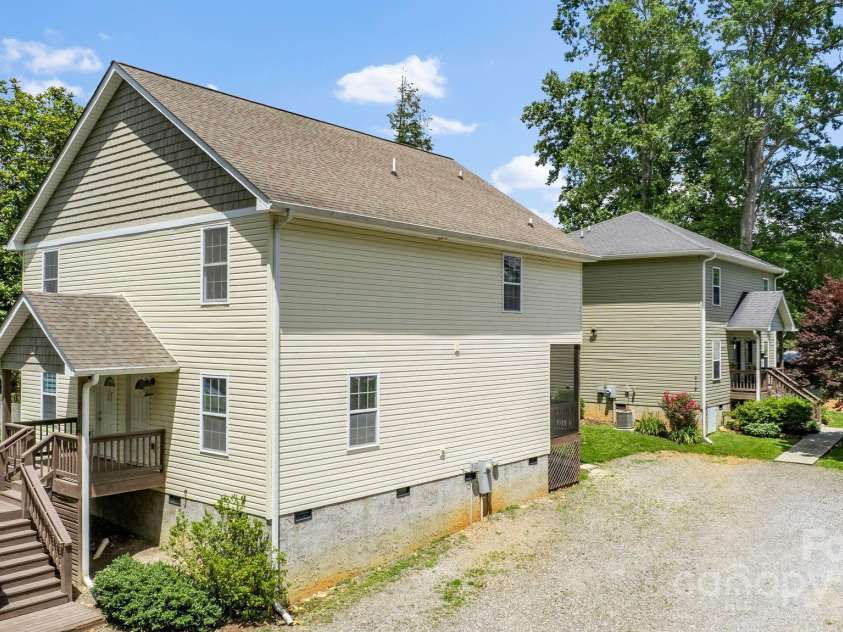 212 & 214 Portmanvilla Road, Black Mountain, NC 28711.  MLS# CAR4278450, YatesRealty ID 73. 