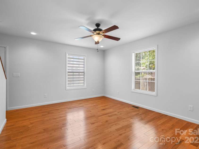 212 & 214 Portmanvilla Road, Black Mountain, NC 28711.  MLS# CAR4278450, YatesRealty ID 73. 