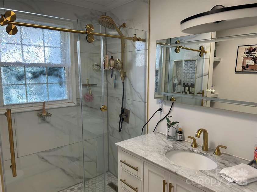 1349 US 221 Highway, Rutherfordton, NC 28139.  MLS# CAR4289776, YatesRealty ID 730. 