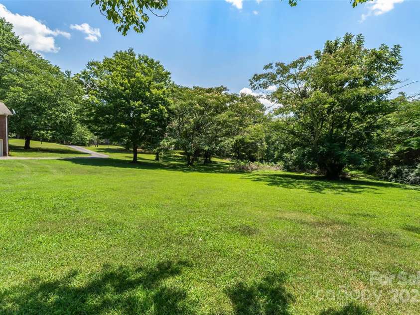 3802 Laurel Heights Drive, Morganton, NC 28655.  MLS# CAR4280702, YatesRealty ID 730. 