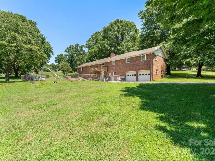 3802 Laurel Heights Drive, Morganton, NC 28655.  MLS# CAR4280702, YatesRealty ID 730. 