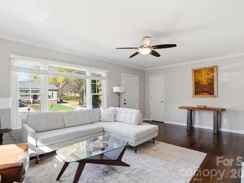 211 Cedar Street, Belmont, NC 28012.  MLS# CAR4362077, YatesRealty ID 7300. 
