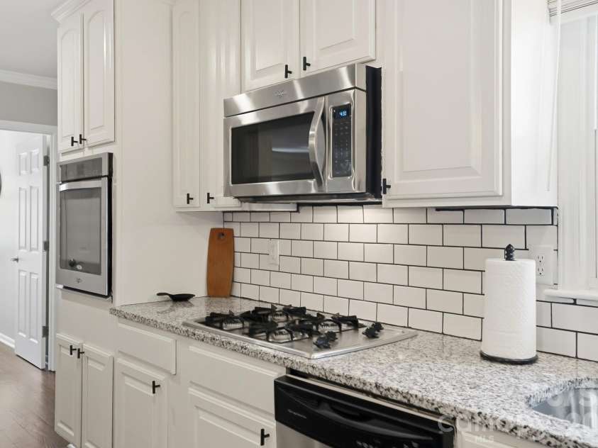 211 Cedar Street, Belmont, NC 28012.  MLS# CAR4362077, YatesRealty ID 7300. 