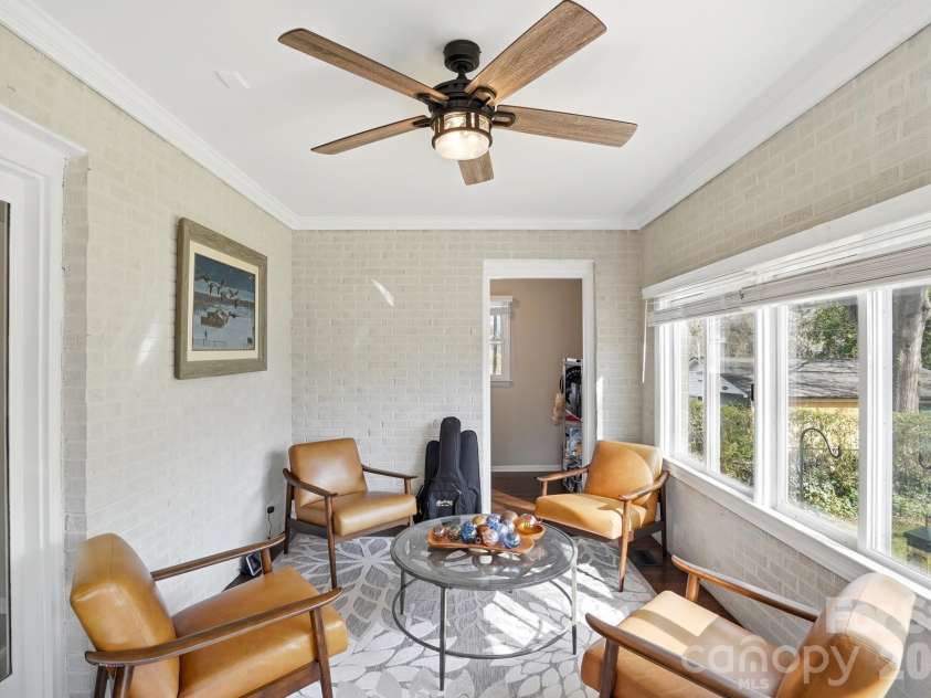 211 Cedar Street, Belmont, NC 28012.  MLS# CAR4362077, YatesRealty ID 7300. 