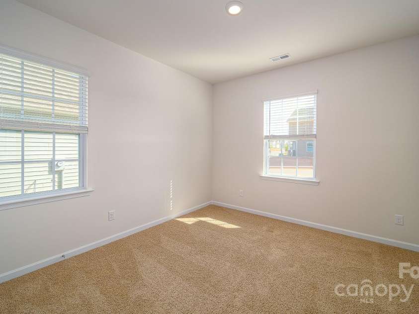 7712 Woolsey Drive, Gastonia, NC 28056.  MLS# CAR4250107, YatesRealty ID 7301. Photos Are Representative