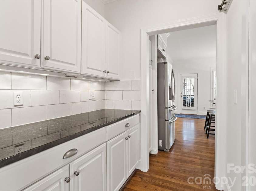 7619 Treyford Lane, Charlotte, NC 28270.  MLS# CAR4341877, YatesRealty ID 7302. 
