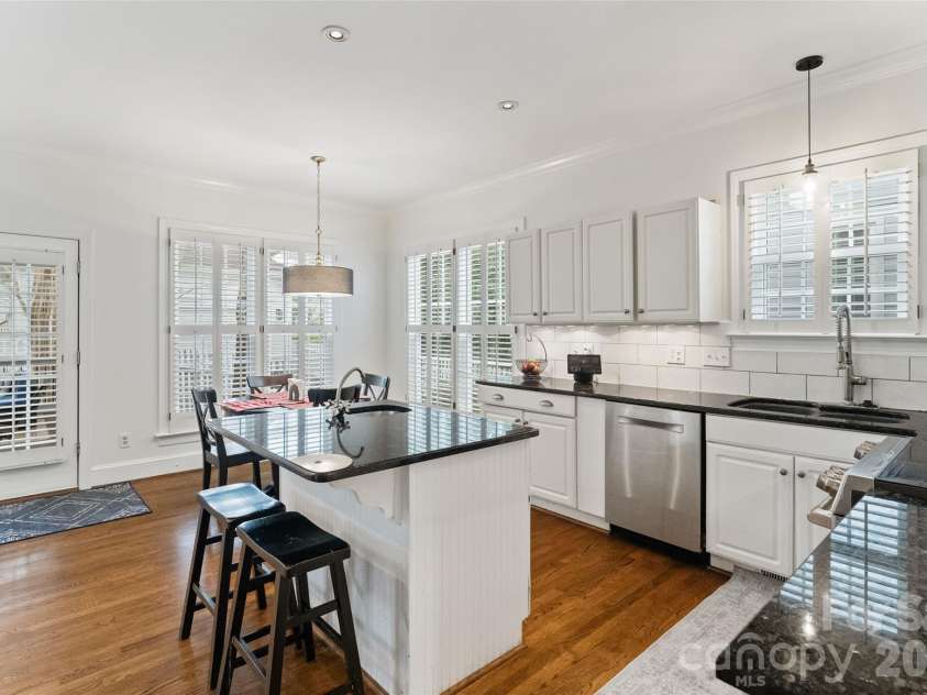7619 Treyford Lane, Charlotte, NC 28270.  MLS# CAR4341877, YatesRealty ID 7302. 