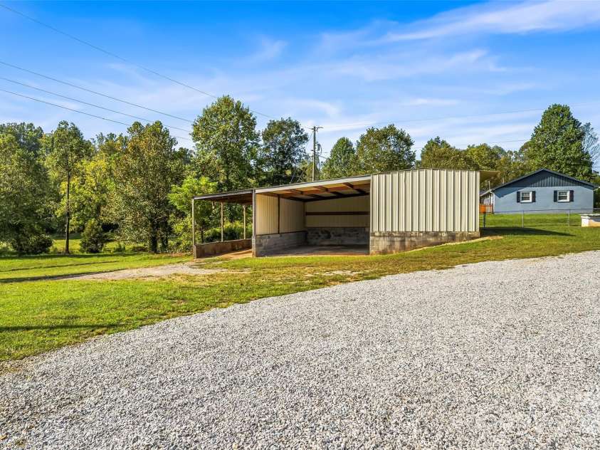 5325 US 70 Highway, Marion, NC 28752.  MLS# CAR4305207, YatesRealty ID 7303. 
