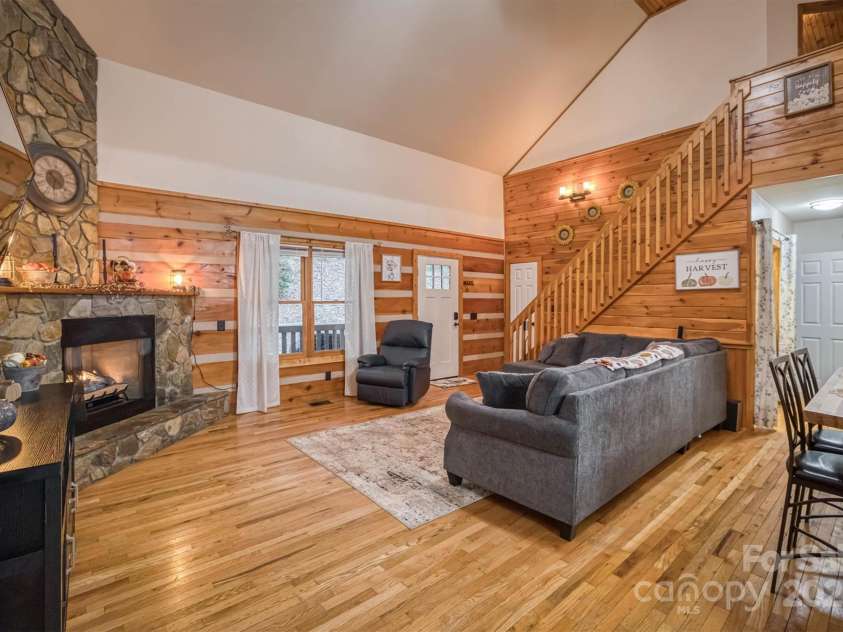 156 Tenessias Way, Boone, NC 28607.  MLS# CAR4194755, YatesRealty ID 7304. 
