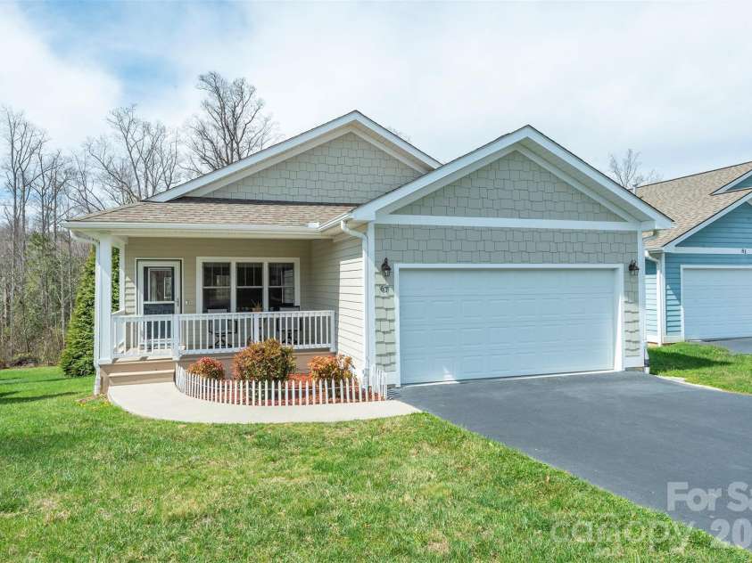 67 Little Fox Lane, Fletcher, NC 28732.  MLS# CAR4358793, YatesRealty ID 7304. 