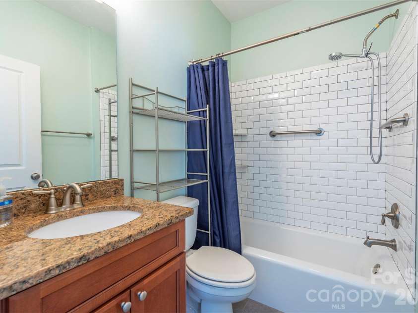67 Little Fox Lane, Fletcher, NC 28732.  MLS# CAR4358793, YatesRealty ID 7304. 