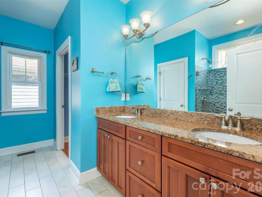 67 Little Fox Lane, Fletcher, NC 28732.  MLS# CAR4358793, YatesRealty ID 7304. 