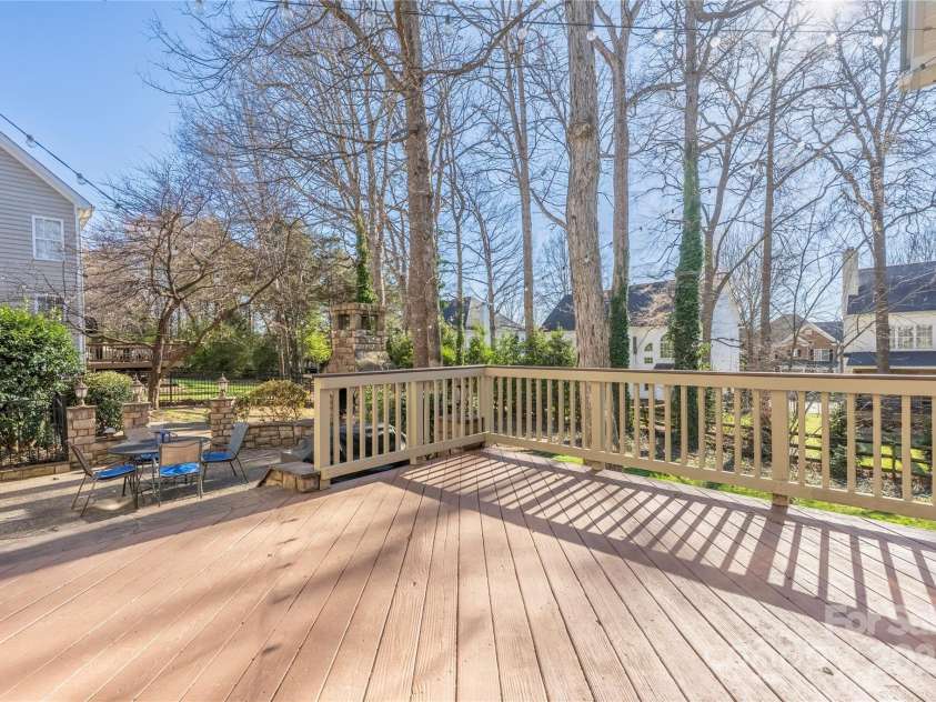 16115 Chiltern Lane, Huntersville, NC 28078.  MLS# CAR4233154, YatesRealty ID 7305. Back deck