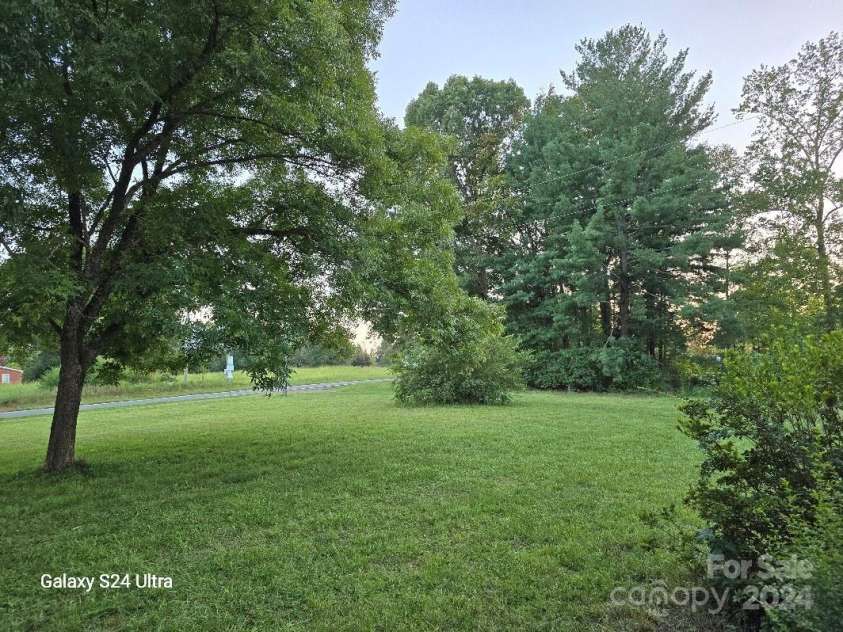 1176 Shearers Road, Mooresville, NC 28115.  MLS# CAR4188507, YatesRealty ID 7306. 