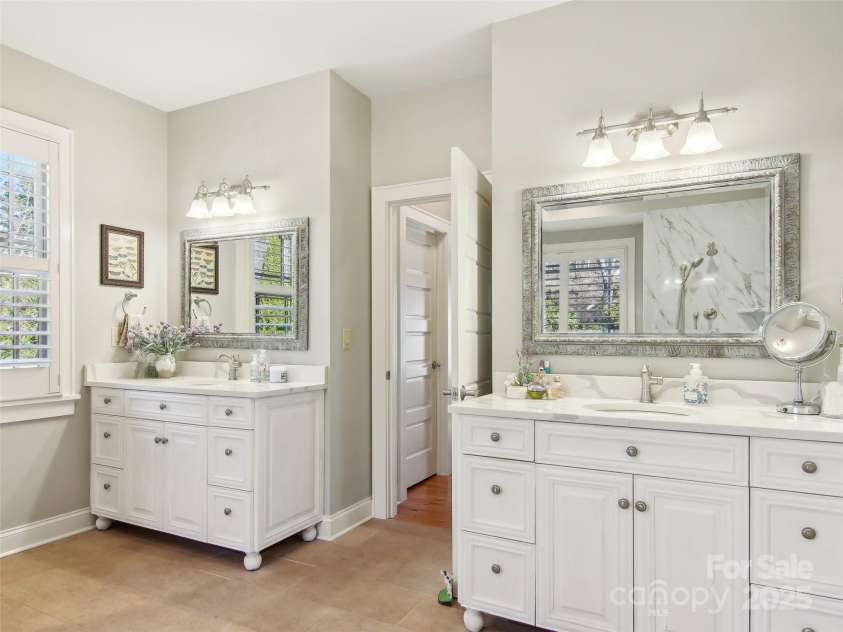 131 Falkirk Way, Zirconia, NC 28790.  MLS# CAR4224756, YatesRealty ID 7307. 