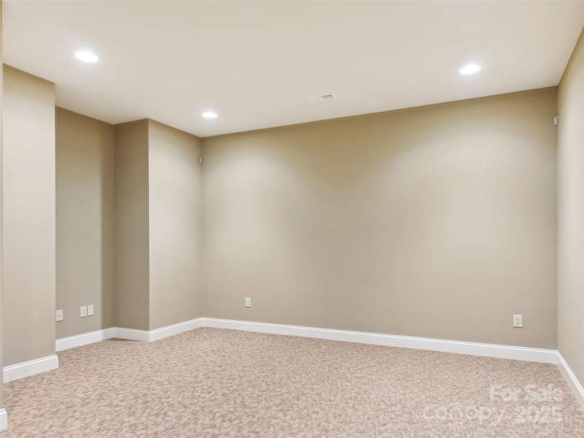 131 Falkirk Way, Zirconia, NC 28790.  MLS# CAR4224756, YatesRealty ID 7307. 