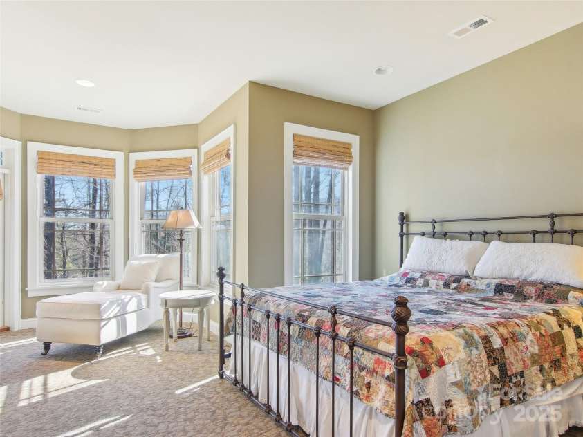 131 Falkirk Way, Zirconia, NC 28790.  MLS# CAR4224756, YatesRealty ID 7307. 