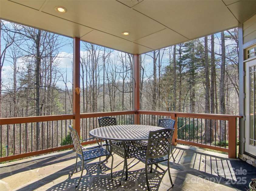 131 Falkirk Way, Zirconia, NC 28790.  MLS# CAR4224756, YatesRealty ID 7307. 