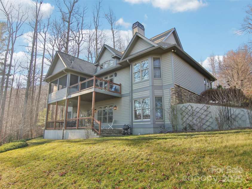 131 Falkirk Way, Zirconia, NC 28790.  MLS# CAR4224756, YatesRealty ID 7307. 