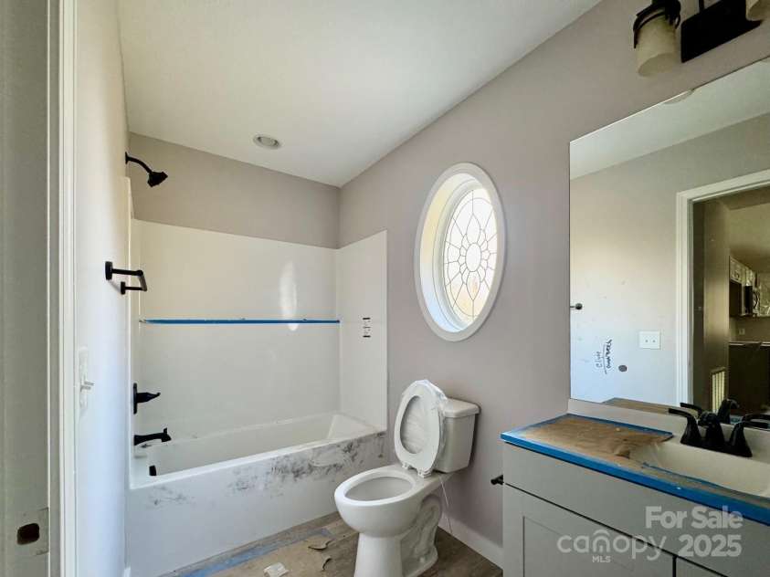 141 Jordan Farm Drive, Waynesville, NC 28786.  MLS# CAR4245899, YatesRealty ID 7308. 