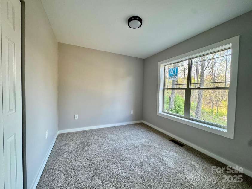 141 Jordan Farm Drive, Waynesville, NC 28786.  MLS# CAR4245899, YatesRealty ID 7308. 