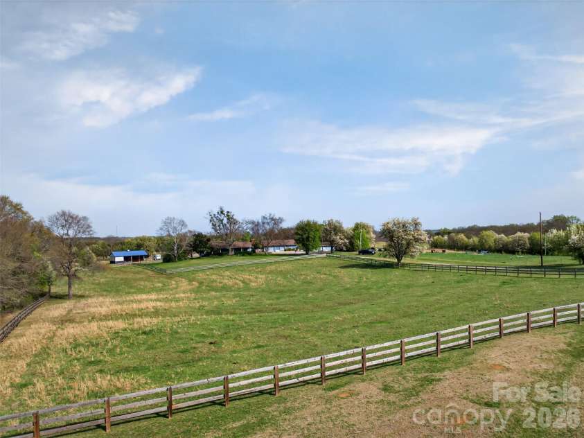 341 Ridings Road, Chesnee, SC 29323.  MLS# CAR4357551, YatesRealty ID 7308. 