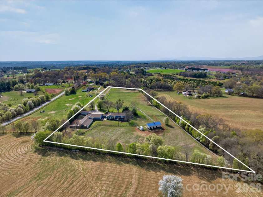 341 Ridings Road, Chesnee, SC 29323.  MLS# CAR4357551, YatesRealty ID 7308. 