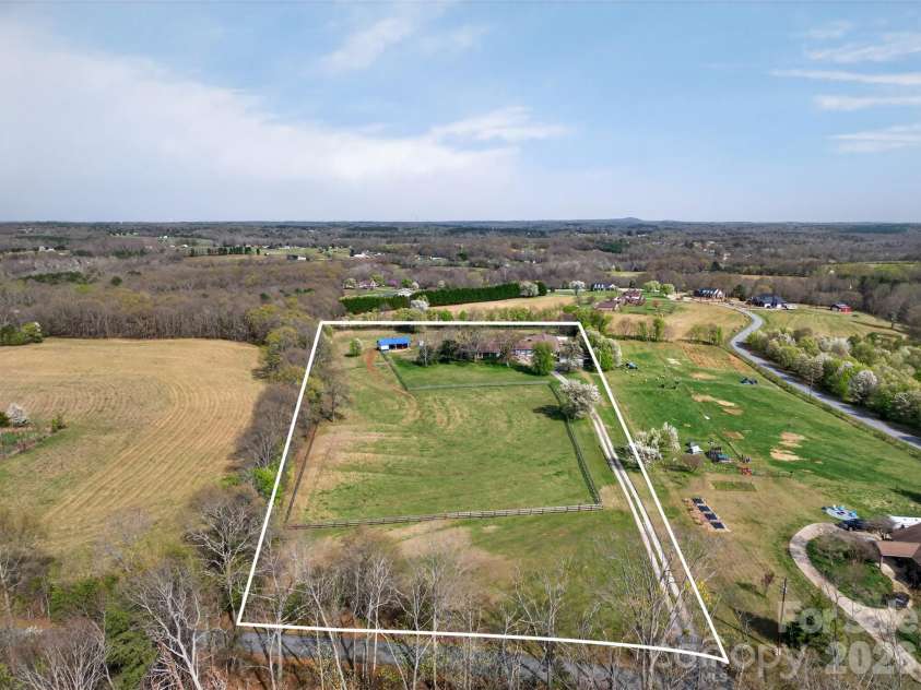 341 Ridings Road, Chesnee, SC 29323.  MLS# CAR4357551, YatesRealty ID 7308. 