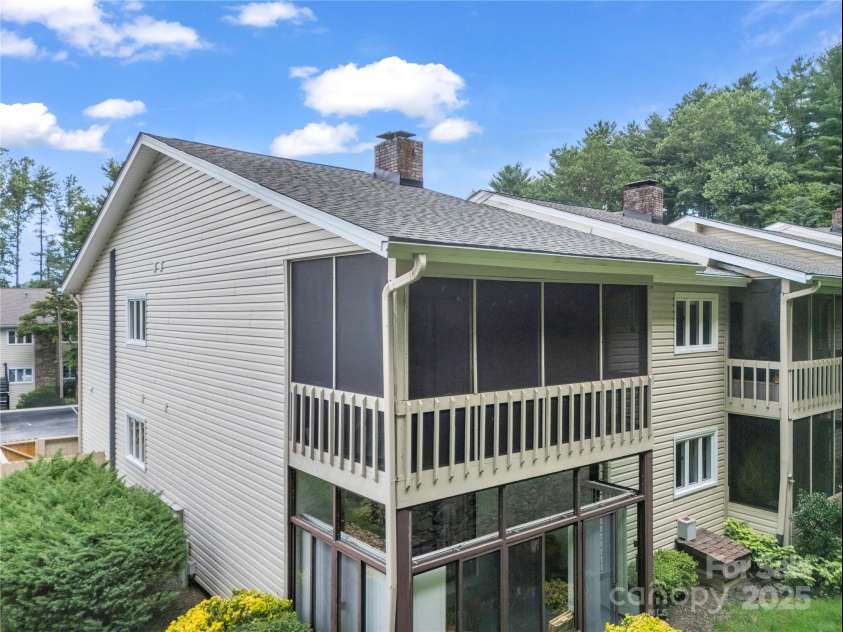 620 Britton Creek Drive, Hendersonville, NC 28791.  MLS# CAR4296853, YatesRealty ID 7309. 